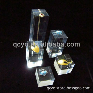 elegant acrylic jewelry display stand(WH-0405)